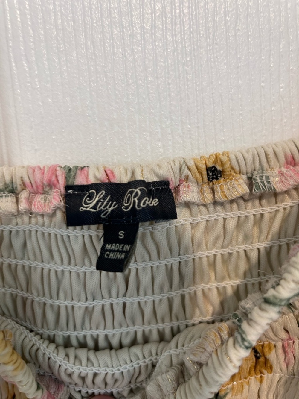 Lily Rose Cream Floral Smocked High-Low Dress Pink Yellow Blossoms Fairy Size S - Picture 6 of 8
